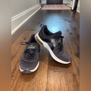 Women’s Nike Air Max